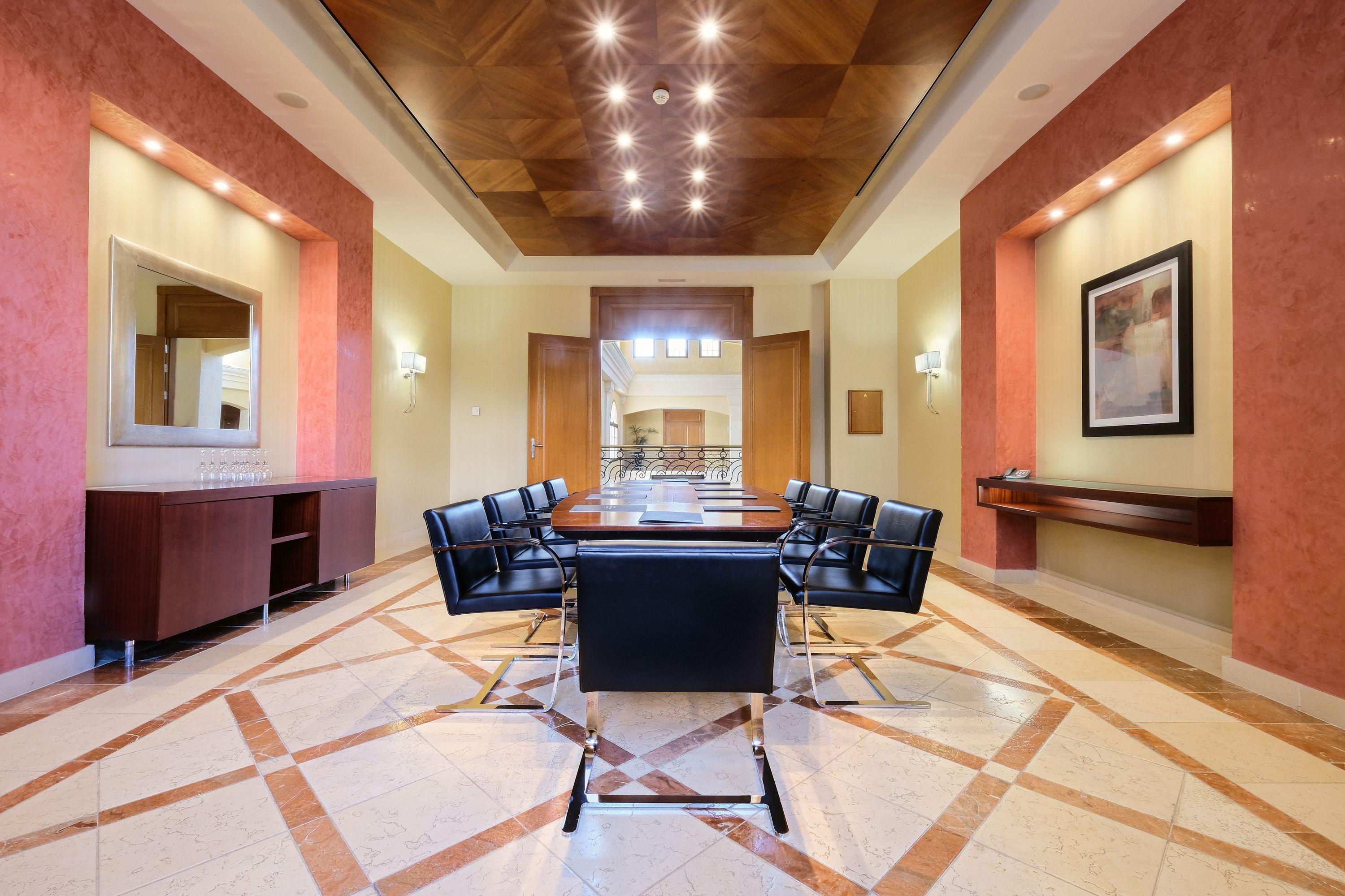 Hotel Envia Almeria Spa & Golf Aguadulce  Exterior photo The interior of the club