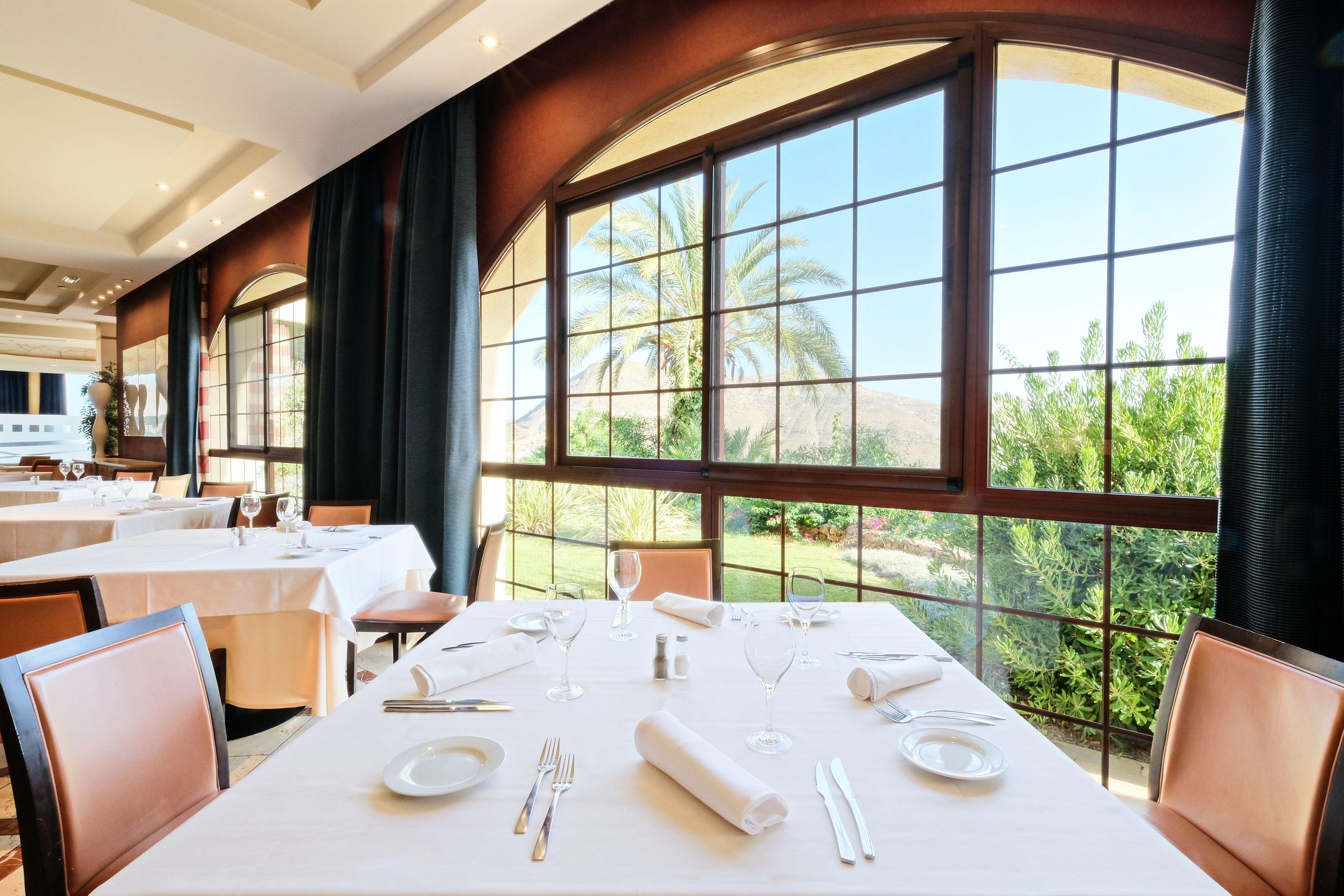 Hotel Envia Almeria Spa & Golf Aguadulce  Exterior photo Restaurant