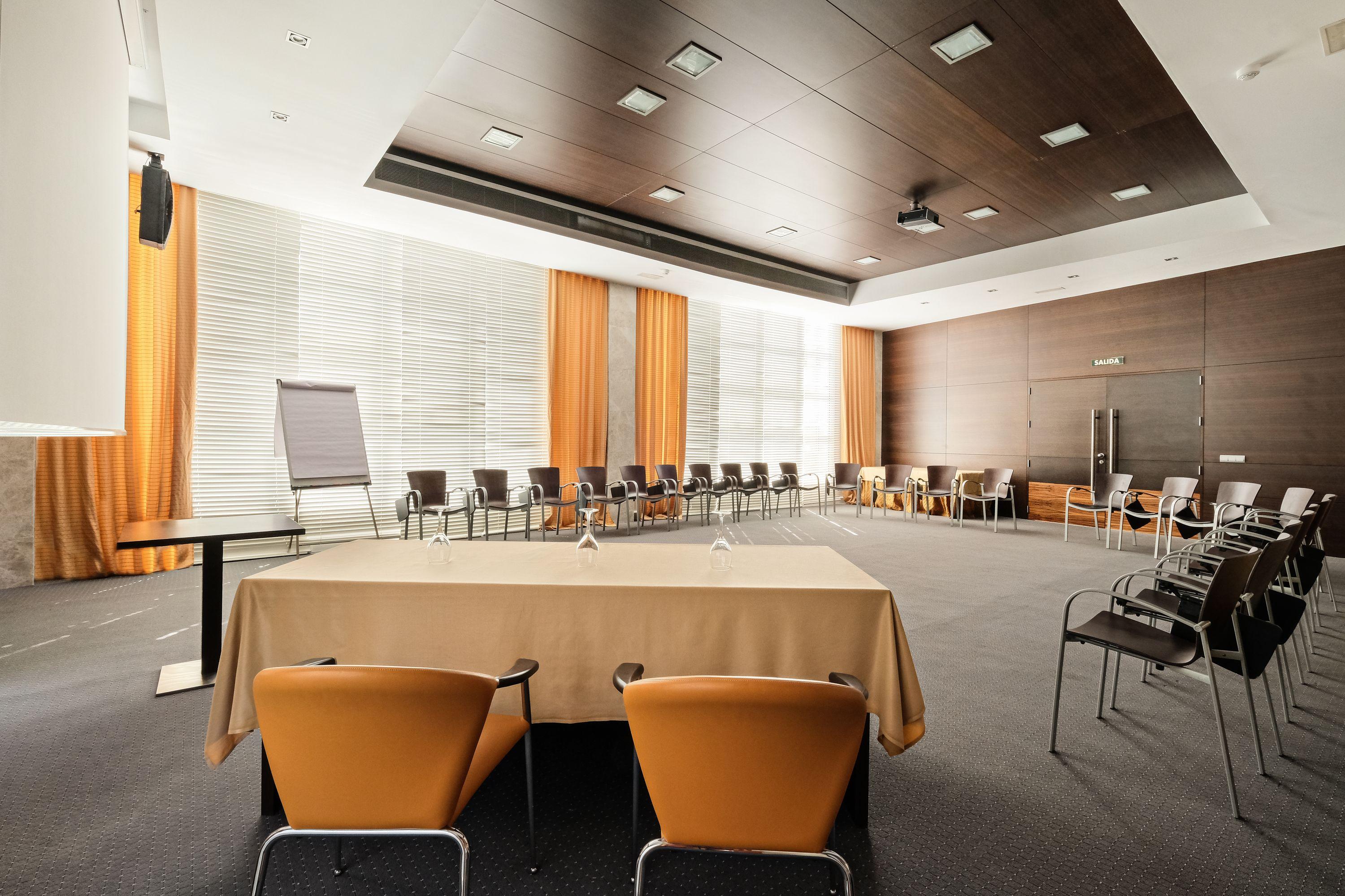 Hotel Envia Almeria Spa & Golf Aguadulce  Exterior photo The meeting room