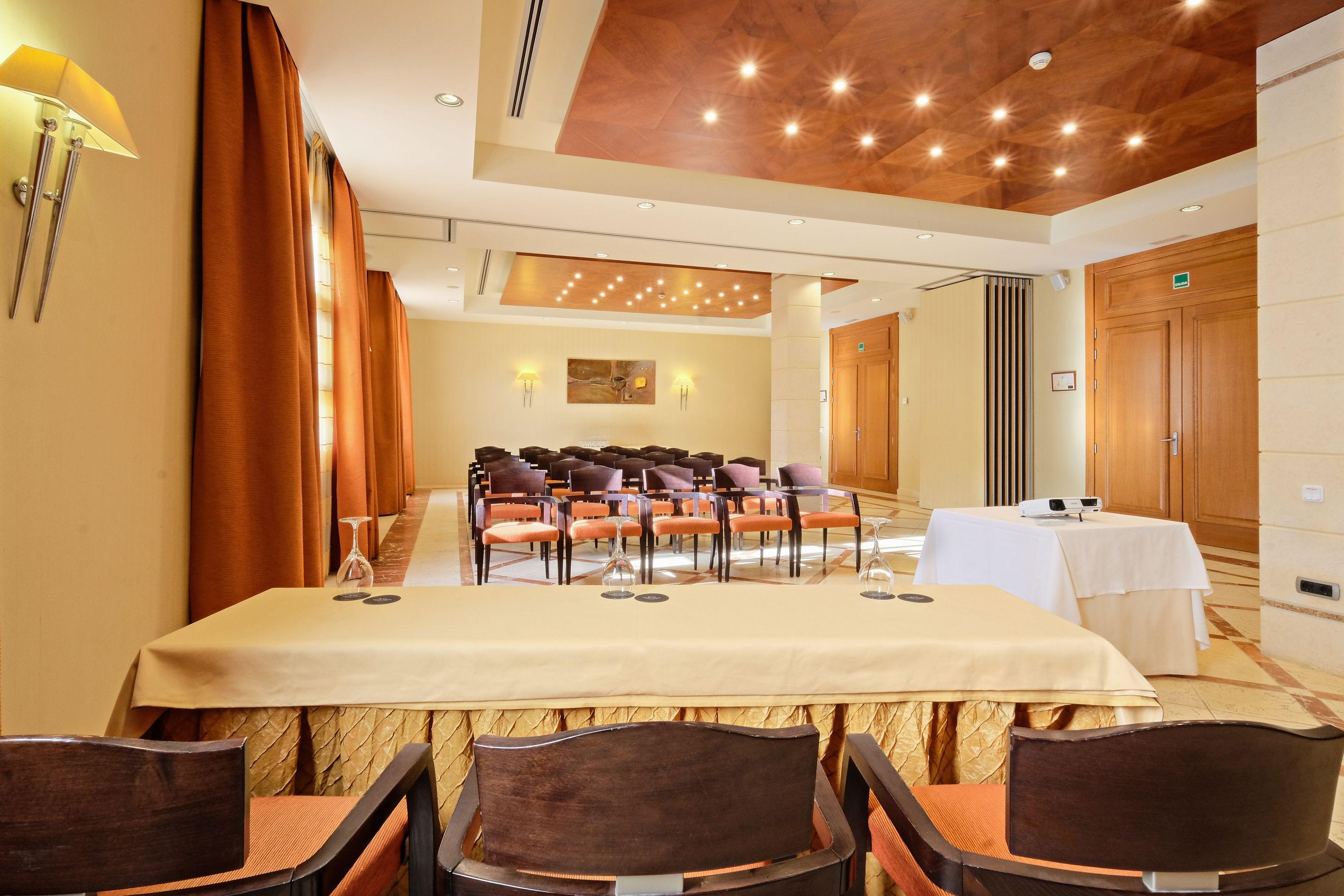 Hotel Envia Almeria Spa & Golf Aguadulce  Exterior photo Meeting room