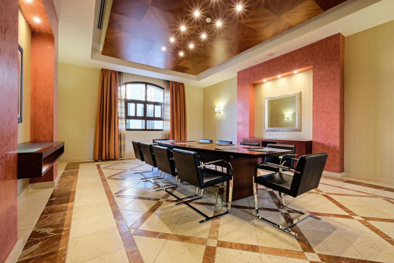 Hotel Envia Almeria Spa & Golf Aguadulce  Exterior photo Meeting room